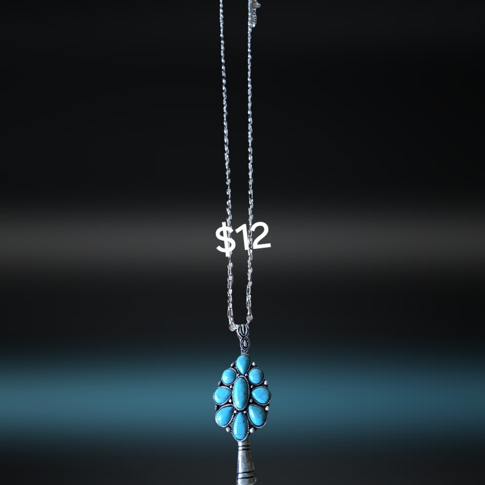 Elegant Silver and Turquoise Pendant Necklace